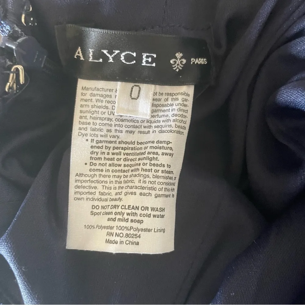 Sparkly Lace High Neck Halter Open Back Mini Homecoming Dress Size 0 - Image 3