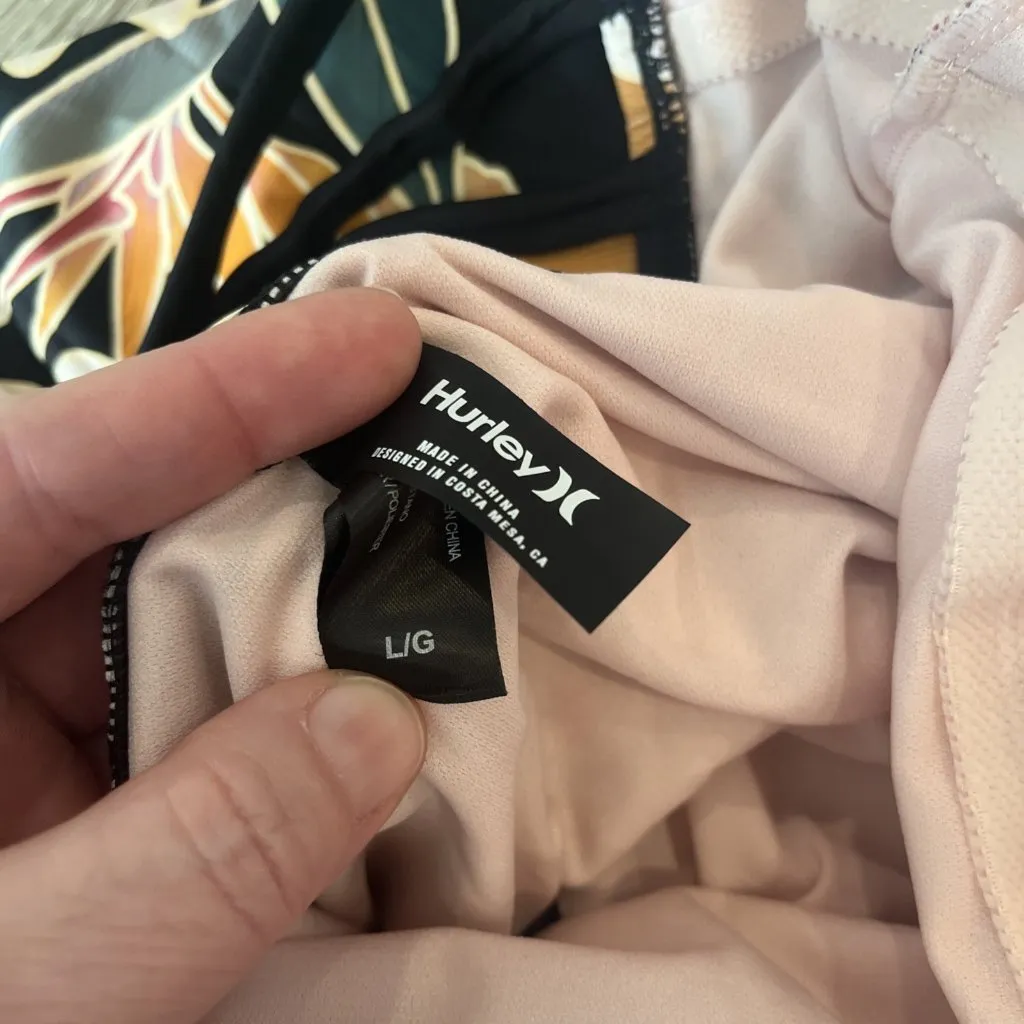 Hurley Size L Swimsuit Black Hibiscus Floral One Piece Hawaiian Cruise Island - Image 3