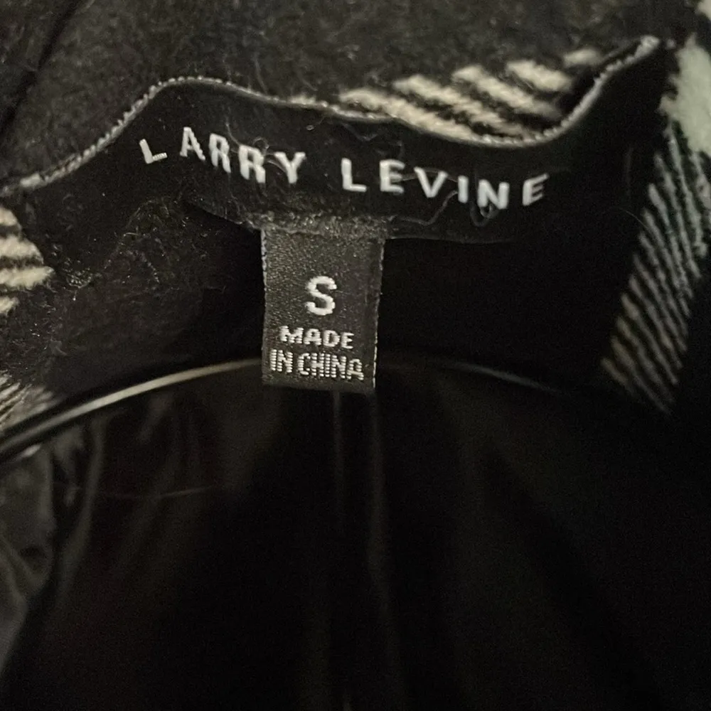 EUC, Larry Levine, black and white plaid swing double breasted coat - Image 4