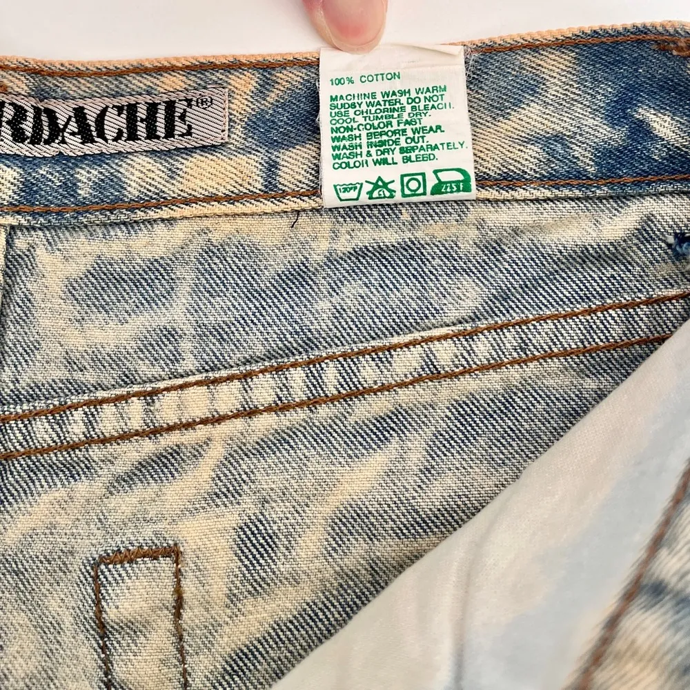 Vintage Jordache 1990 Acid Wash Straight Leg Jeans, Size 29 - Image 7