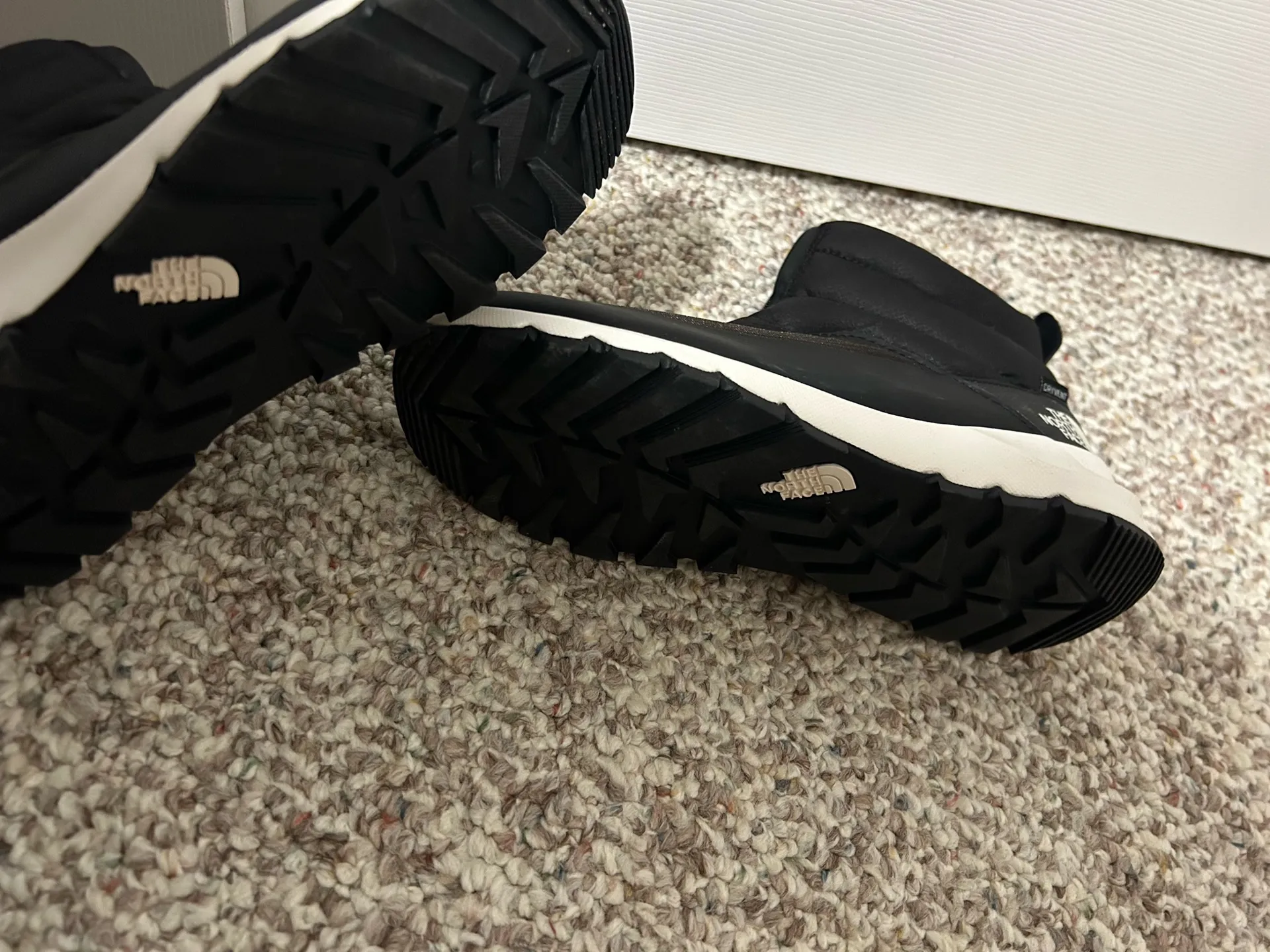 Women’s THERMOBALL™ Progressive Zip II Waterproof Boots - Image 4