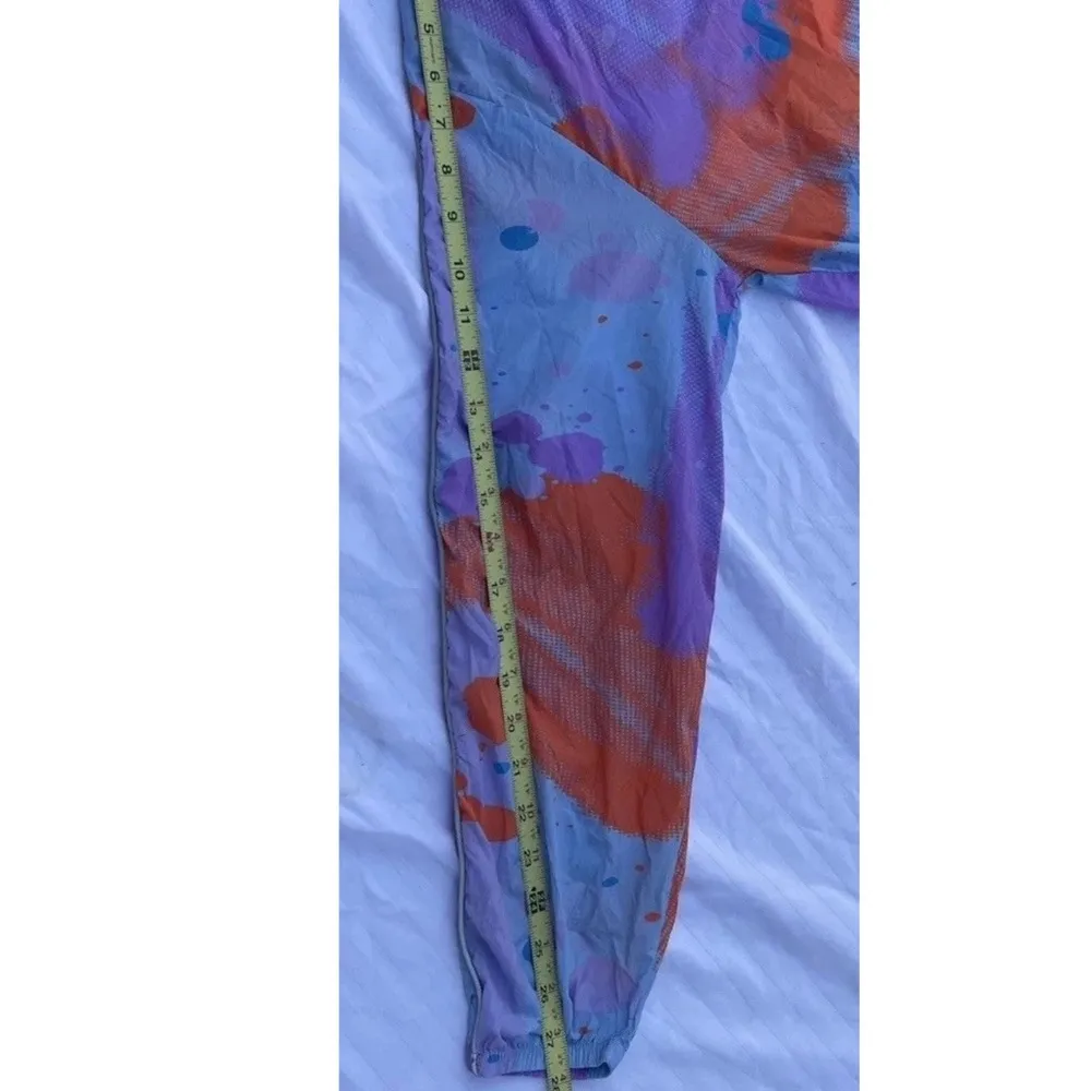 Fabletics Purple Flyweight Windbreaker zip jacket women’s sz Small Light… - Image 6