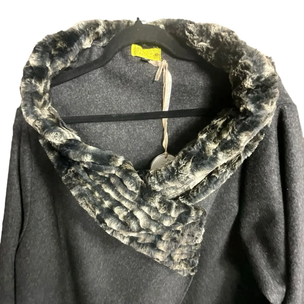 Giselle Shepatin Gray Wool Faux Fur Samantha Jacket Size undefined - Image 13