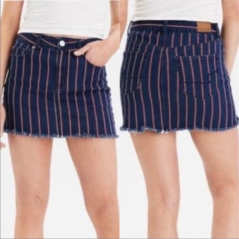 American Eagle Super Stretch Hi-Rise Mini Red & White Striped Denim Skirt 10 Reg - Image 6