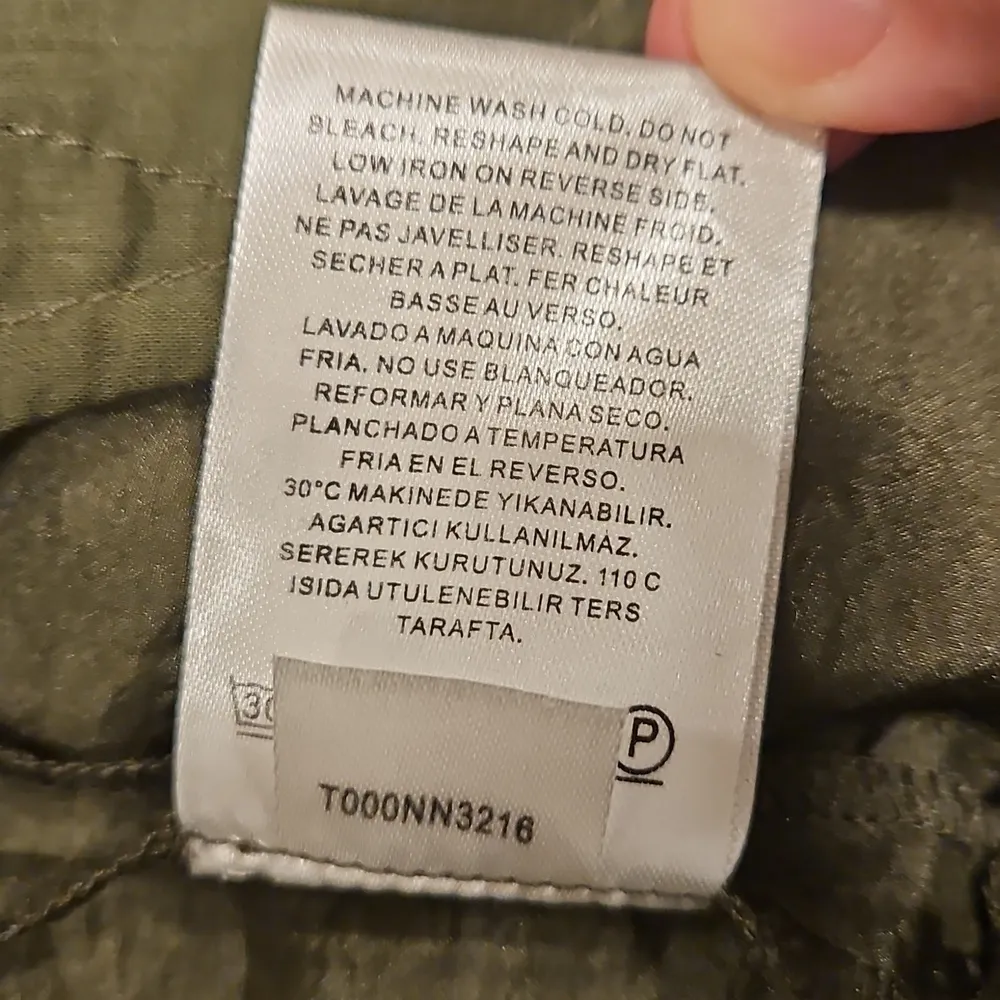 💕TIBI💕 Stella Crispy Nylon Pleated Cargo Pant ~ Army Green 8 NWT - Image 14