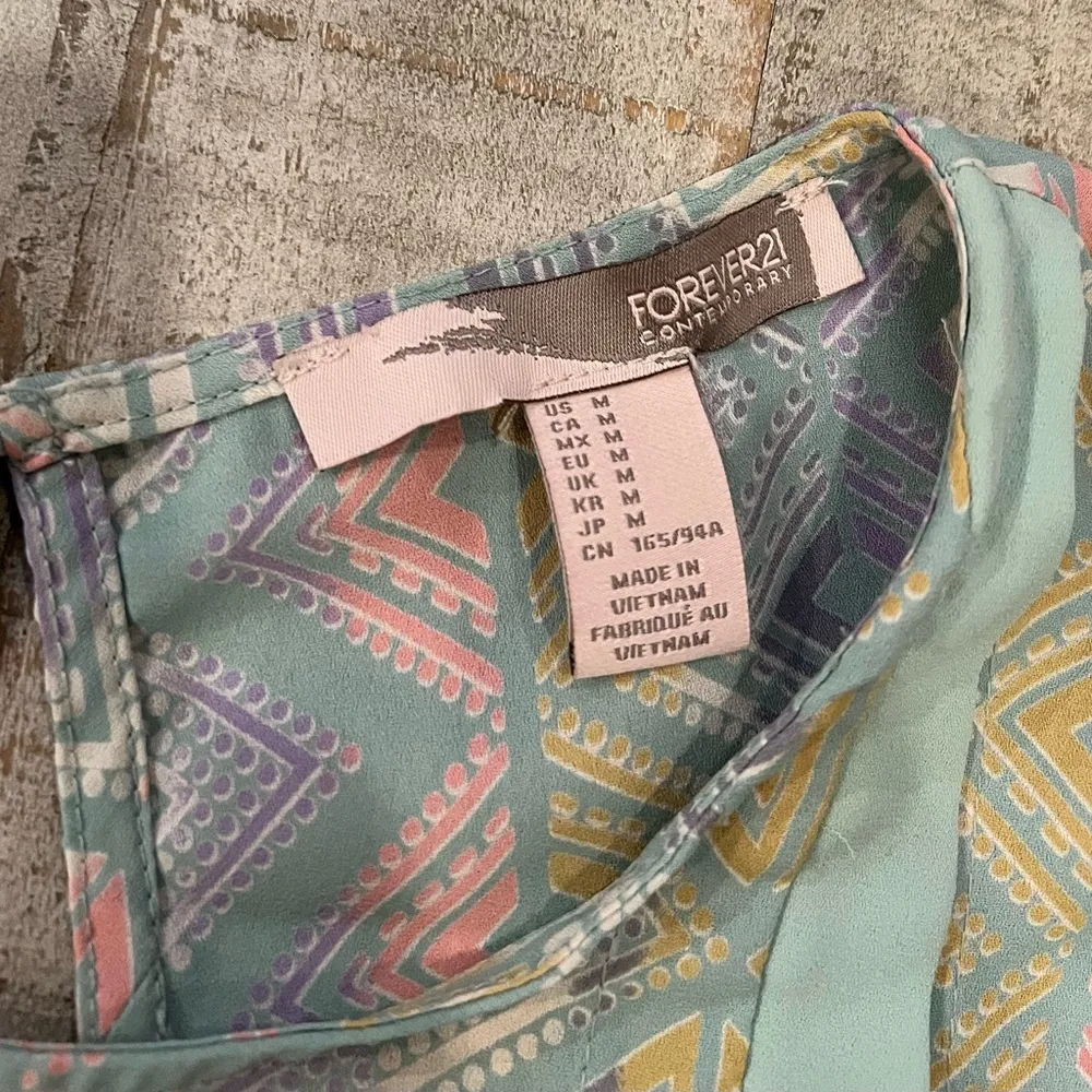 Women’s Forever 21 Medium Multicolor Tank Top Blouse Shirt - Image 3