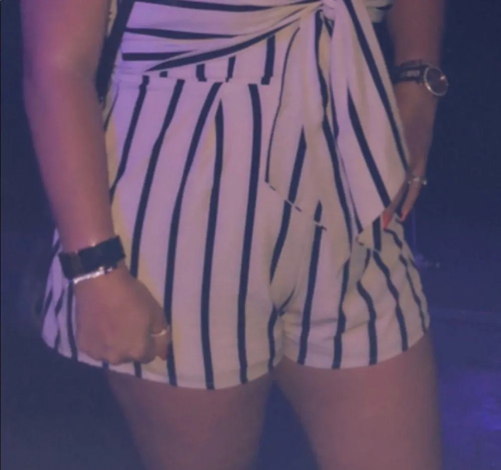 Cals romper size Large - Image 4