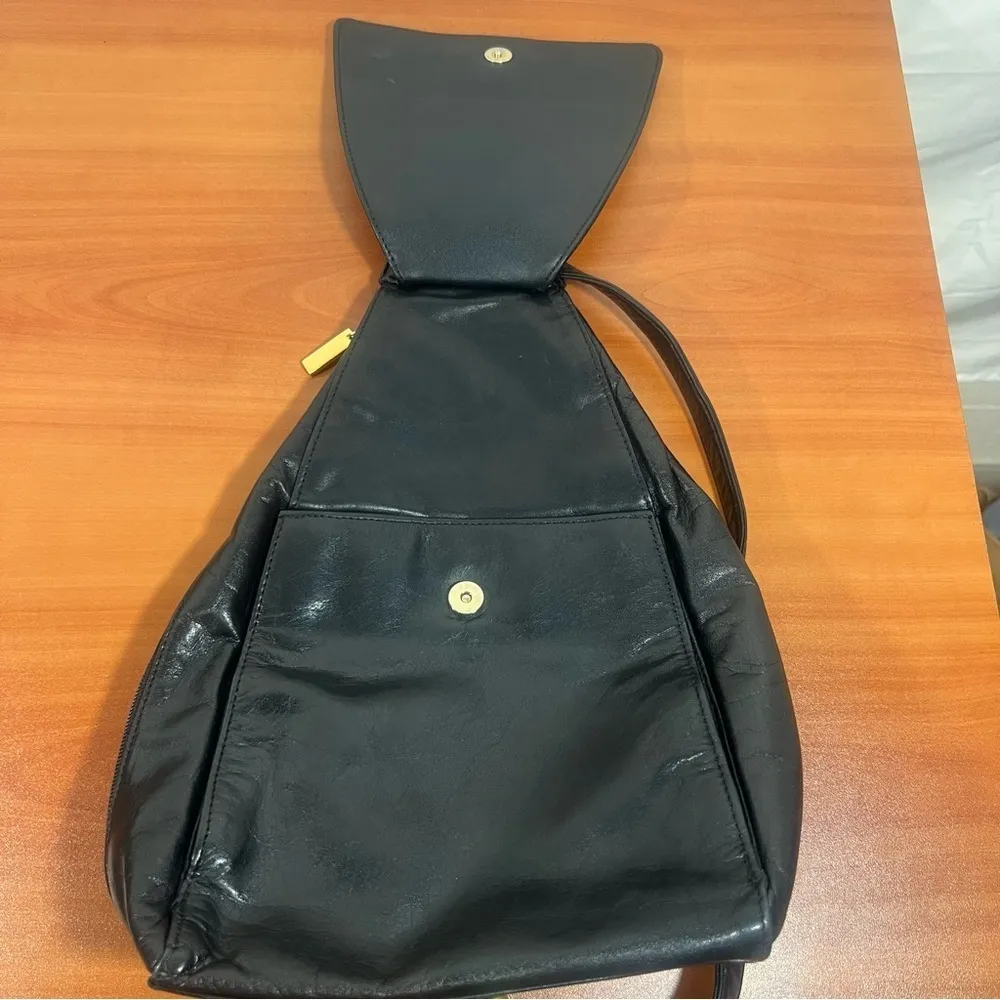 Valerie Stevens Leather Triangle Sling Women’s Backpack Purse - Image 6