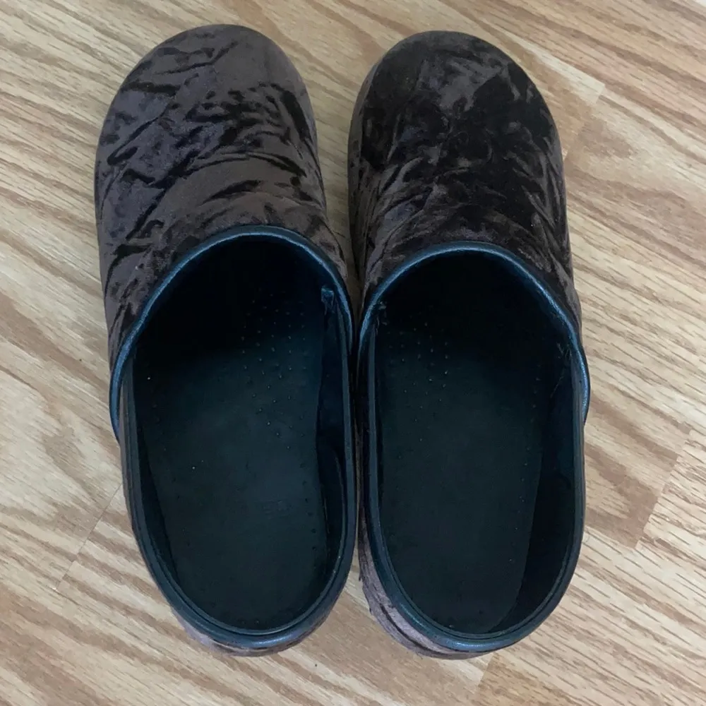 Dansko Brown Velvet Clogs Size 40 (US 9.5-10) - Image 3