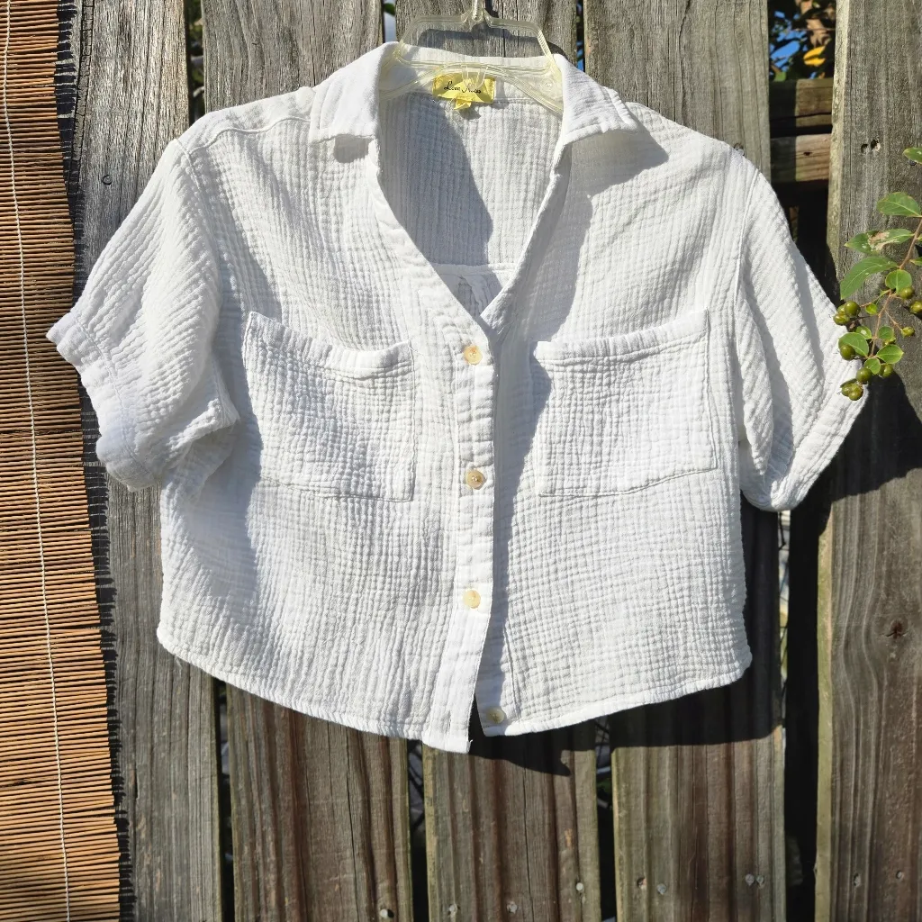 Love Notes button down crop top white gauze shirt S - Image 3