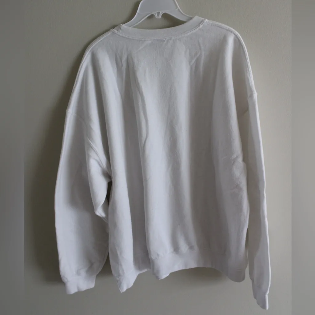 Alpha Gamma Delta Crewneck Sweatshirt XL - Image 5