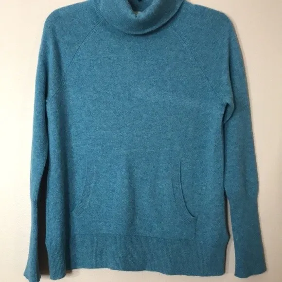Max studio blue pullover turtle neck 100% 2 ply cashmere sweater top small - Image 3