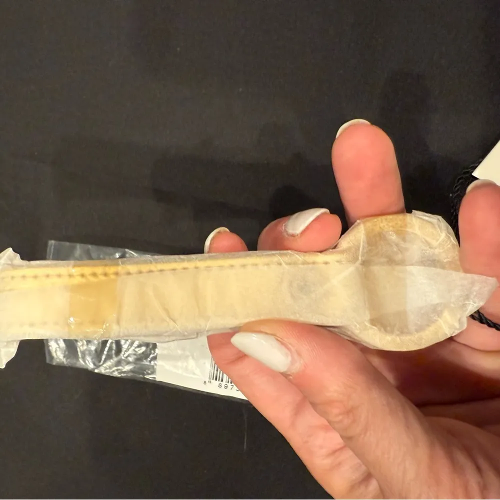 Marc Jacobs Key Loop Ring/Key Chain Metallic Gold NWT - Image 13