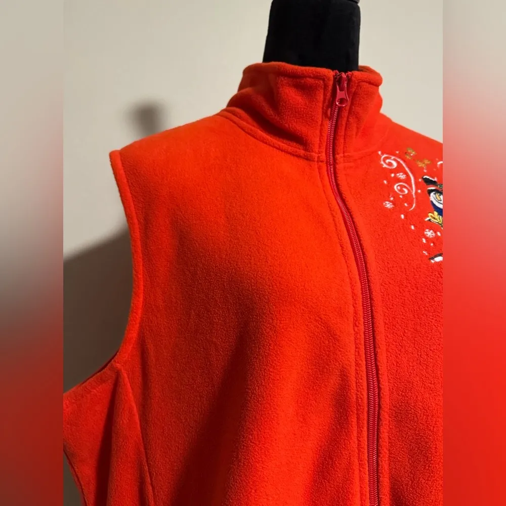 NWT i.b. diffusion Red Holiday Embroidered Snowman Fleece Vest size 2X - Image 2