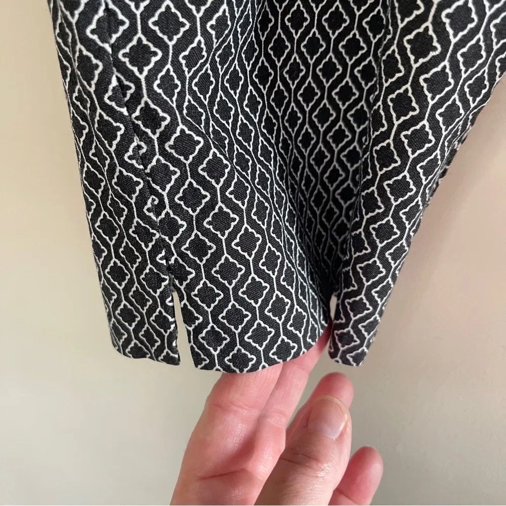 VALERIE STEVENS Black & White Pull-On Cropped Pant, 18W - Image 4