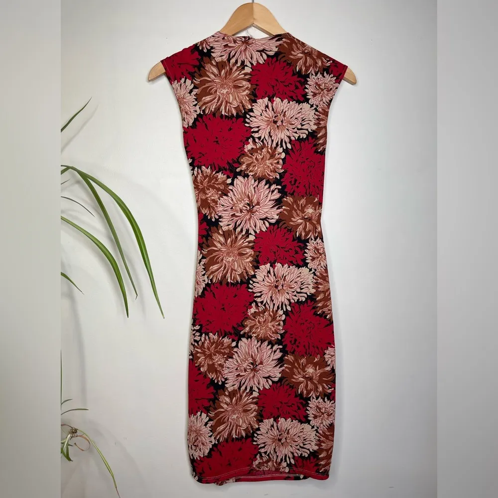 Vintage / Ruby Dress - Image 2