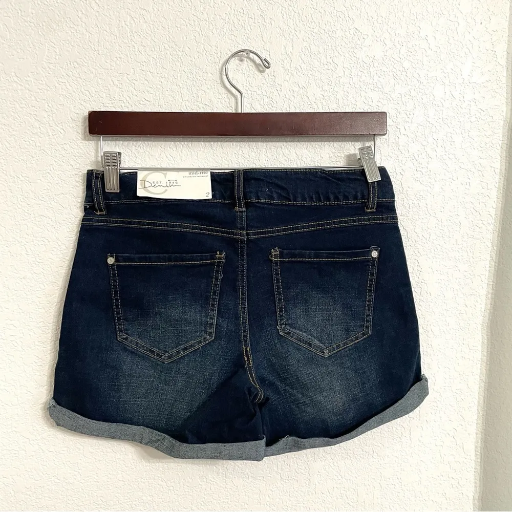 NWT Cato Womens Shorts Denim Blue Jean Mid Rise Stretch Roll Cuff Size 2 - Image 2