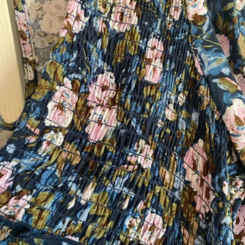 Wild Fable size medium floral granny core midi knee length long sleeve blue - Image 9