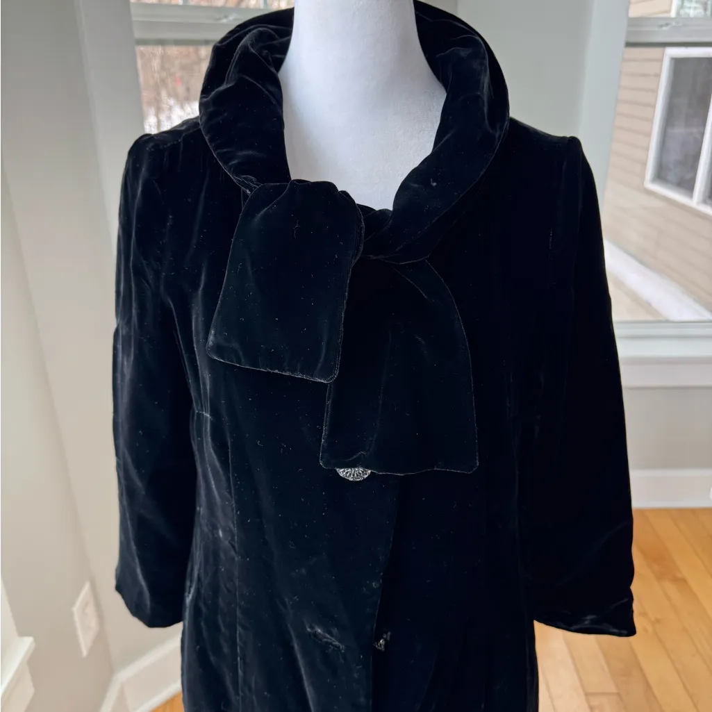 Vintage Black Velvet Tie Neck Ankle Length Dress Coat Size Small - Image 2