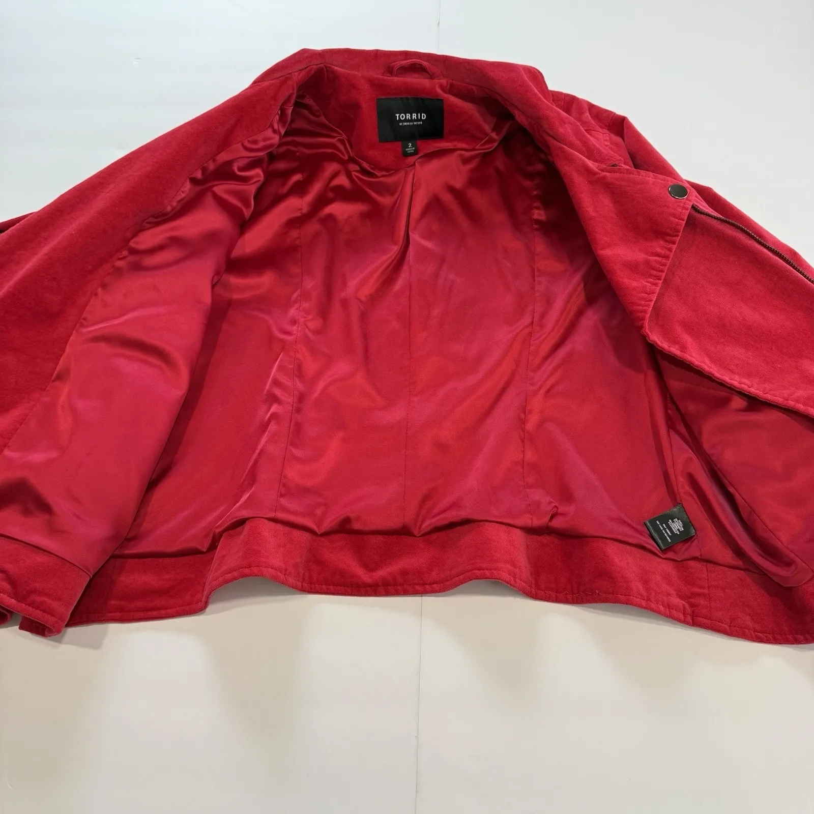 Torrid Red Velveteen Zip Up‎ Moto Jacket Size 2X Pockets - Image 9