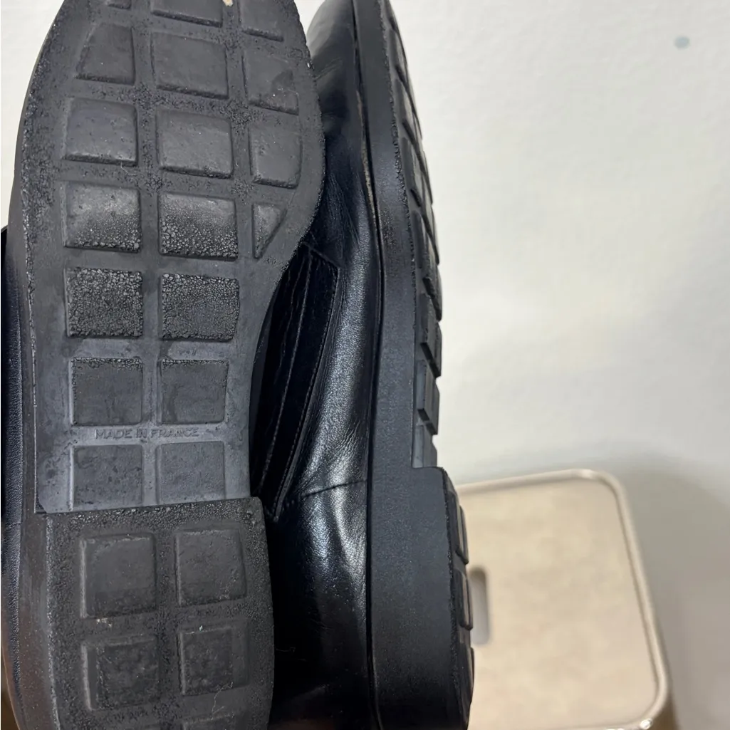 Made in France Stylish Black Leather Womens Short Booties - Image 10