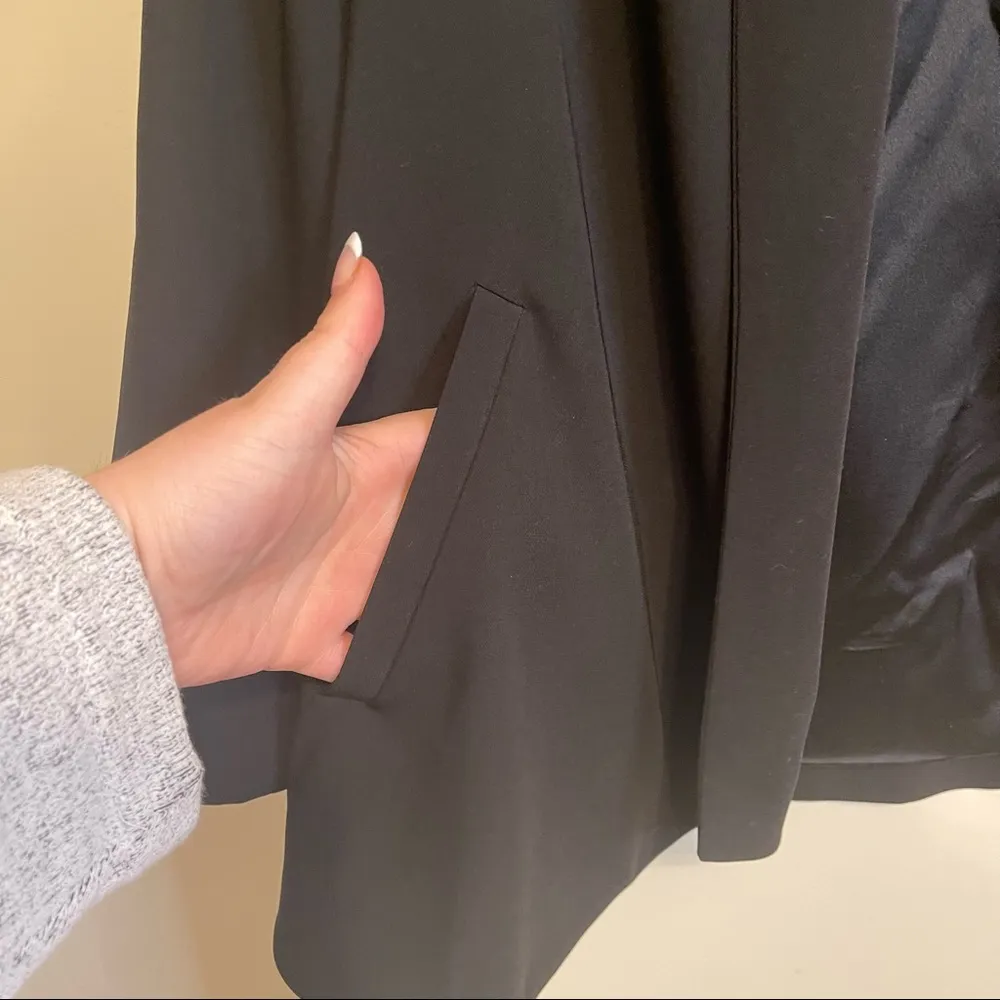 Black Silk Lined Open Front Pointed Hem Blazer Size Small - Image 4