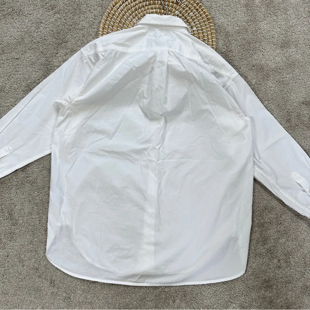 J. Crew Women’s Relaxed Fit Crisp Cotton Poplin Button Down Shirt in White 10T - Image 8