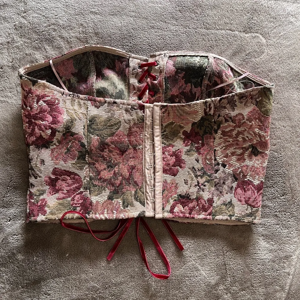 WINDSOR Blooming Beauty Tapestry Lace Crop Corset Top Vintage Women’s Sz M EUC - Image 5