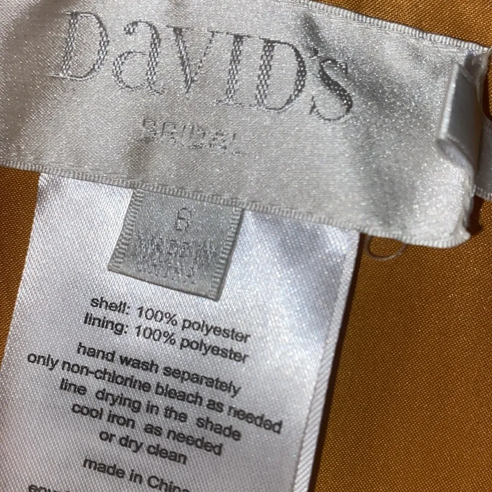 DAVID’S BRIDAL Bridesmaid Dress Women’s Size 6 Flutter Sleeve Crepe Satin Ruffle - Image 13