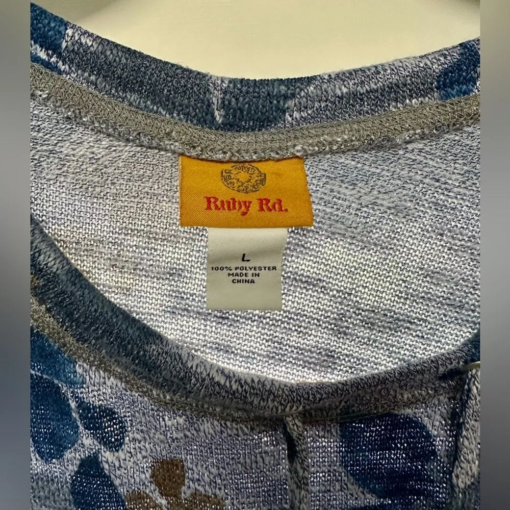 Woman’s Ruby Rd. Top Blue Gold White Floral (425) Size L - Image 3