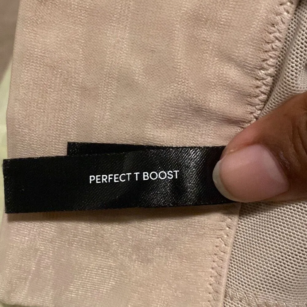 Torrid bra size 42G - Image 6