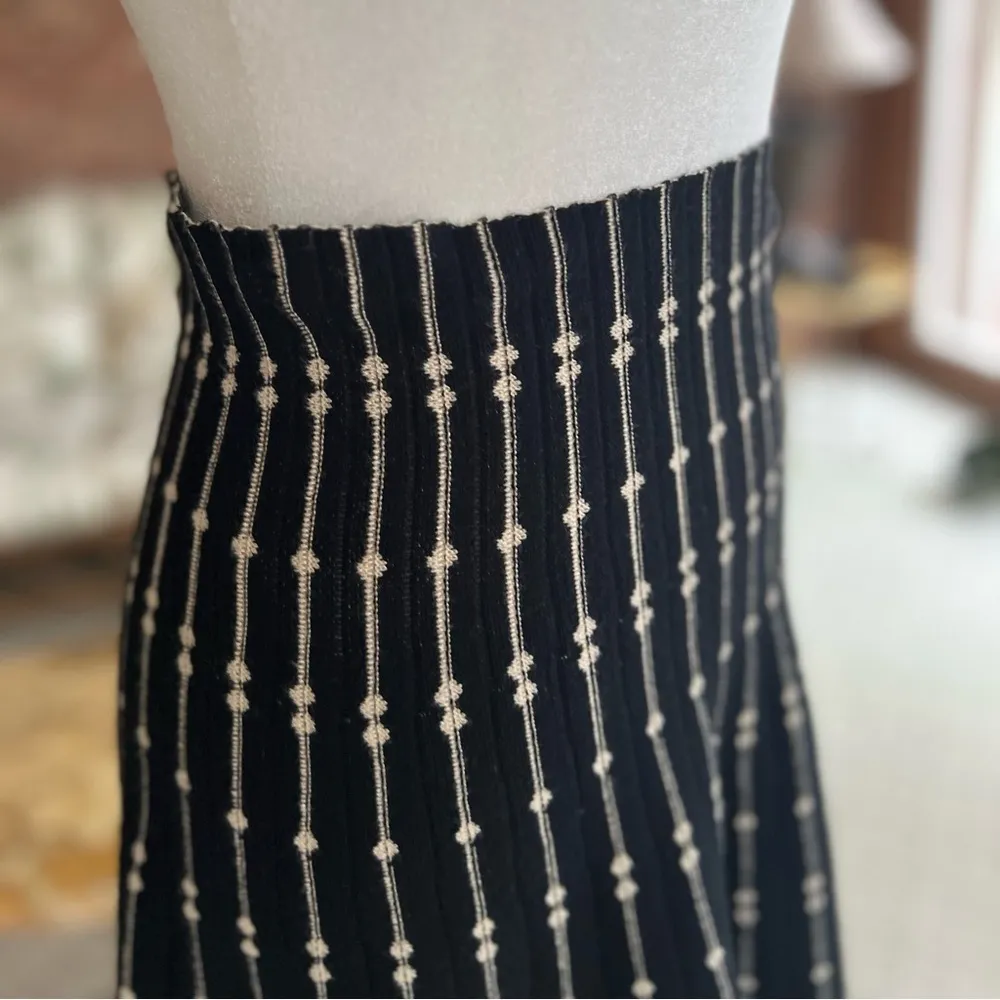 NWT Max Studio Skirt Knit Black A-line Above the Knee High Waist Office Preppy M - Image 8