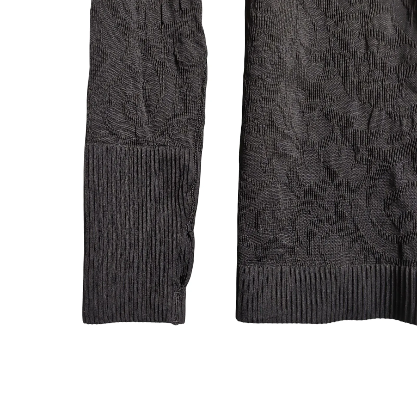 Lululemon Black Floral Embossed Quarter Zip Pullover Top Size 4 Athleisure Layer - Image 4