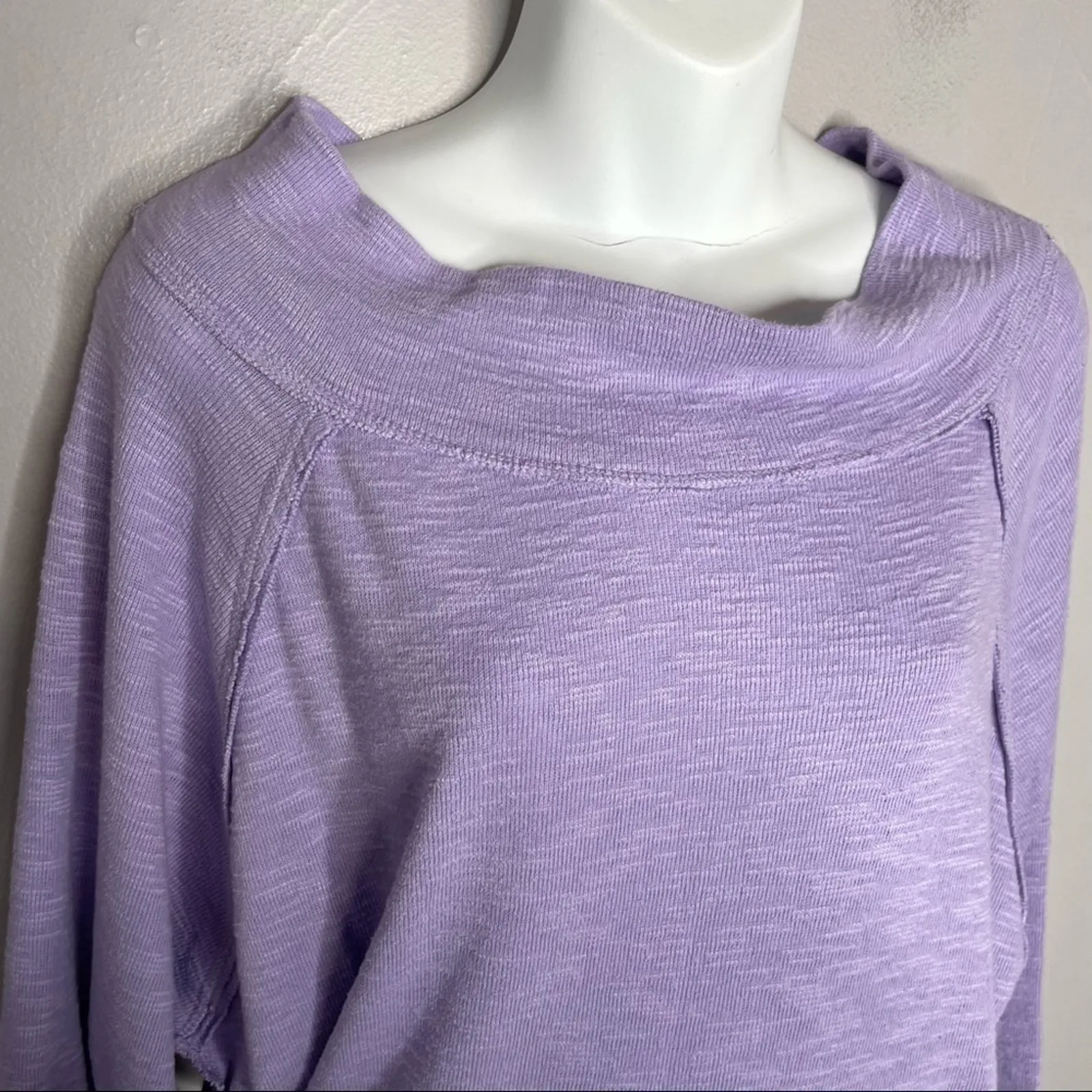 FREE PEOPLE WE THE FREE Purple Thermal Sweater Womens XSmall Slouchy Oversized - Image 3