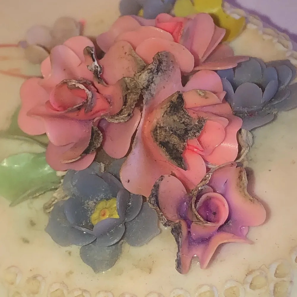 Vintage Off White Unique 3D Brooch Flower Boho Shoulder Pin - Image 4