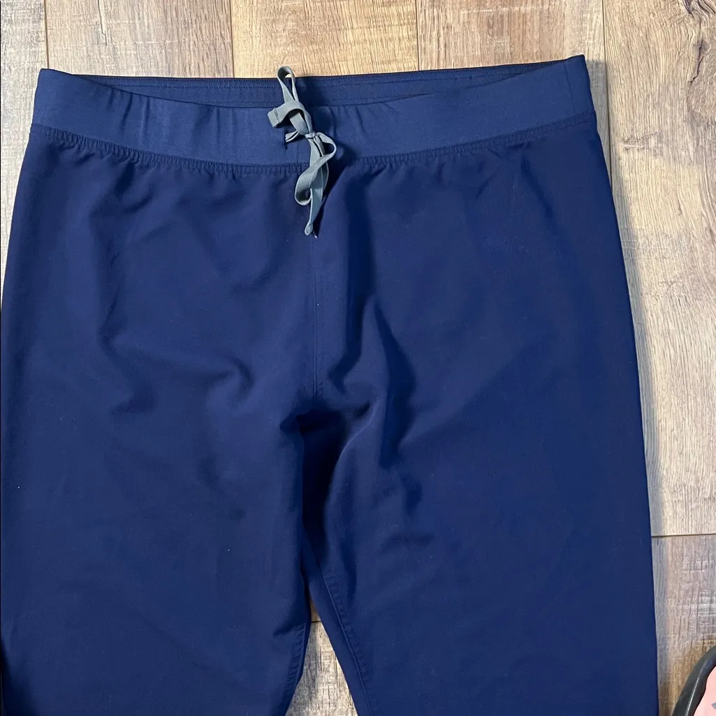 FIGS High Waisted Livingston Basic Navy Blue Scrub Pants Size XL - Image 5