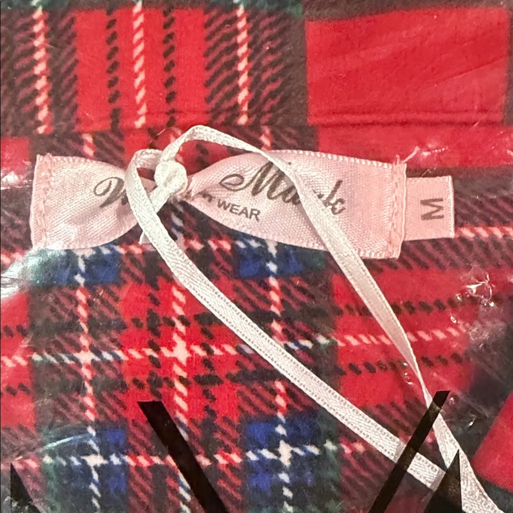 NWT White Mark
3 - Image 5