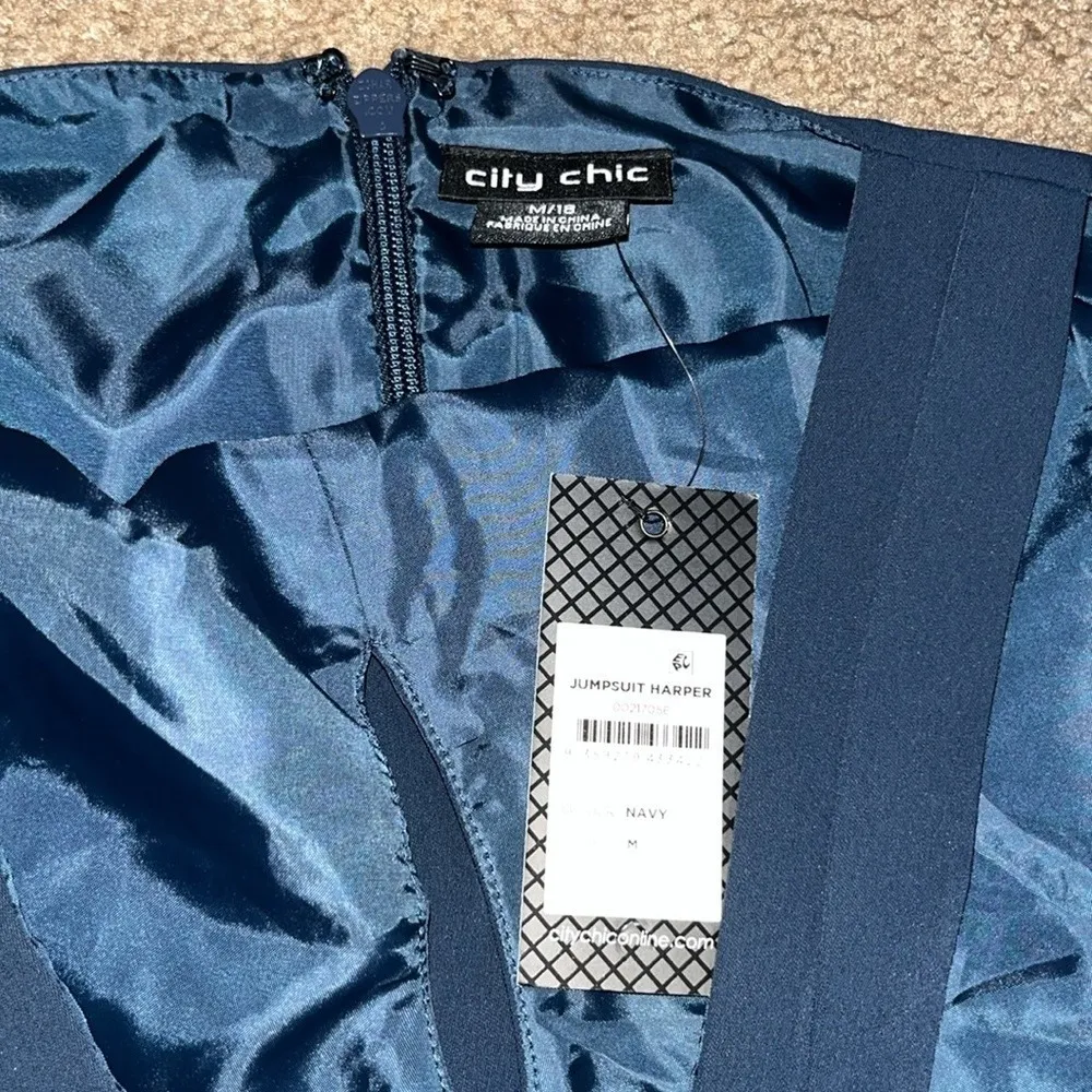 City Chic Harper Jumpsuit Halter Neck Sleeveless Pleated Wide Flare Leg Navy 18 - Image 9