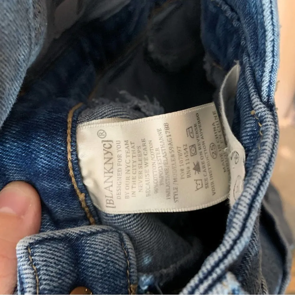 Blank NYC It’s Vintage Skinny Overalls Bibs - Image 25