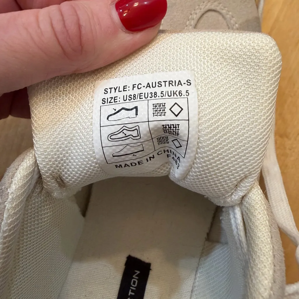 French Connection Austra Beige and White Sneakers - Image 10