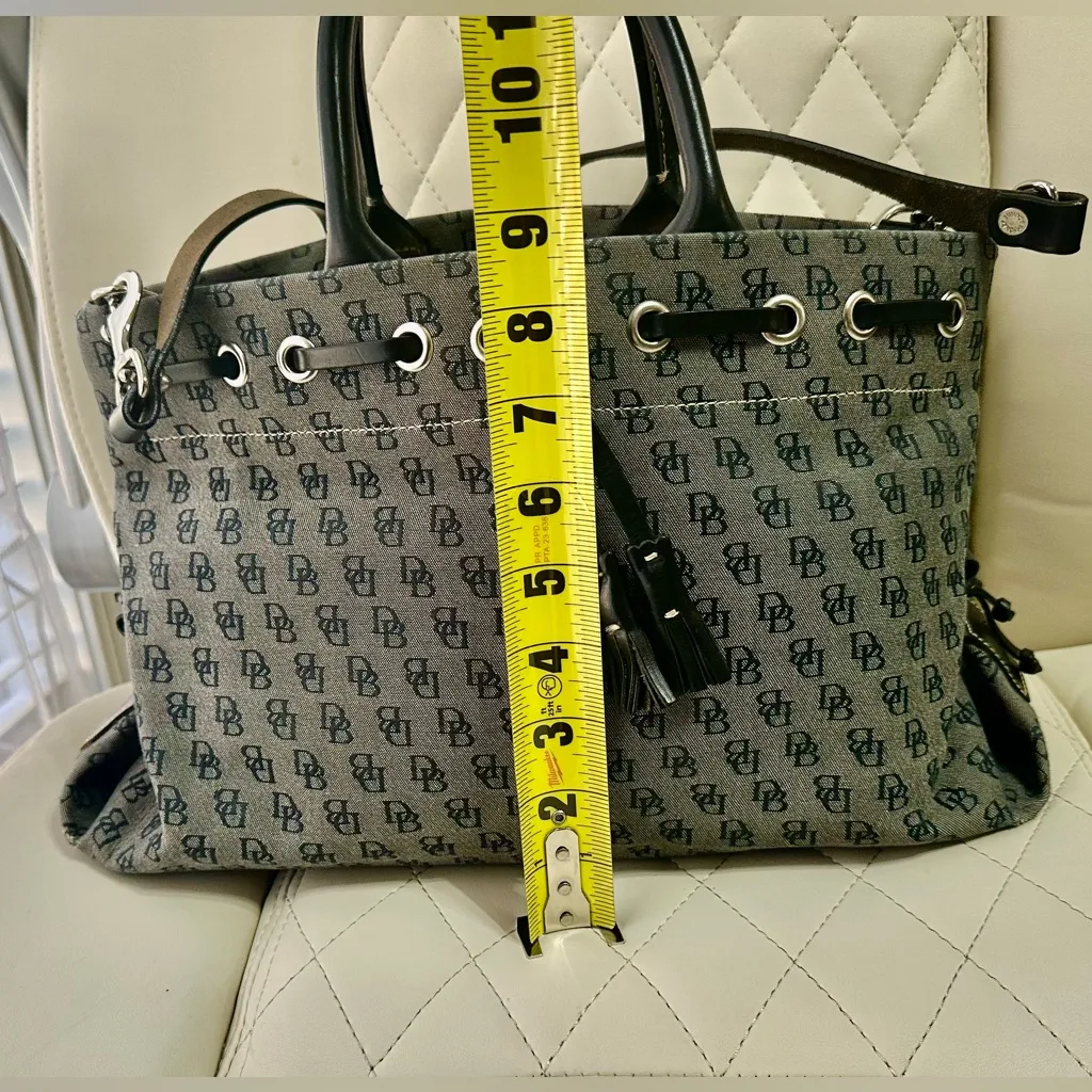 Dooney & Bourke Monogram Signature Tassel Tote Vintage purse black gray - Image 8
