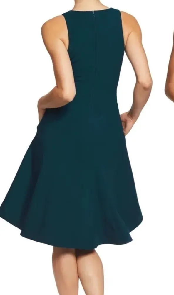 Dress the Population Catalina Fit Flare V-Neck Crepe Dress Pine Green Small - Image 1