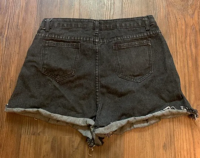 SheIn High Waisted Shorts - Image 2