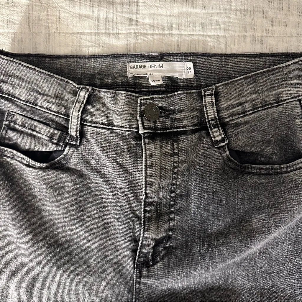 Garage Women's Charcoal Skinny Jeans - Image 6