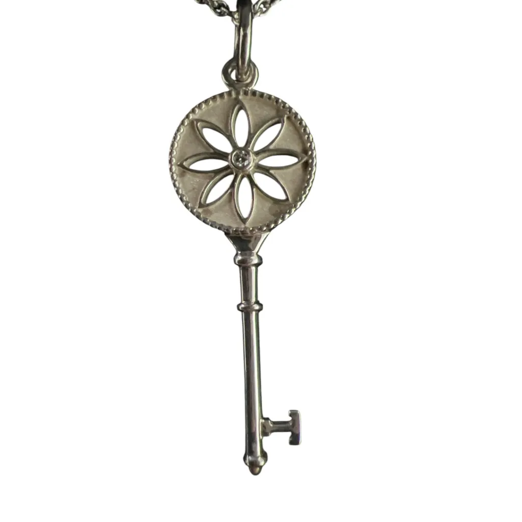 Never‎ Worn Tiffany & Co. Silver Key Charm Necklace with diamond - Image 5