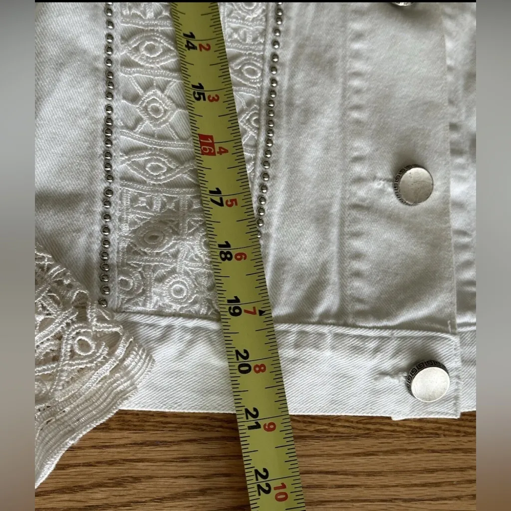 Vintage 90s Gantos White Embellished Lace Sleeve Jacket Crystal Details Size S - Image 9