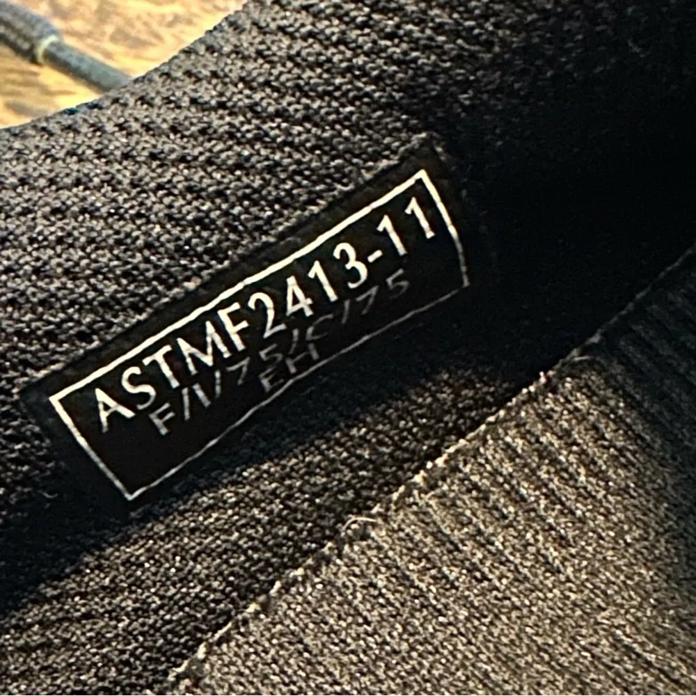 Red Wing Athletic Safety Work Shoes Black Size 6.5 - Image 5