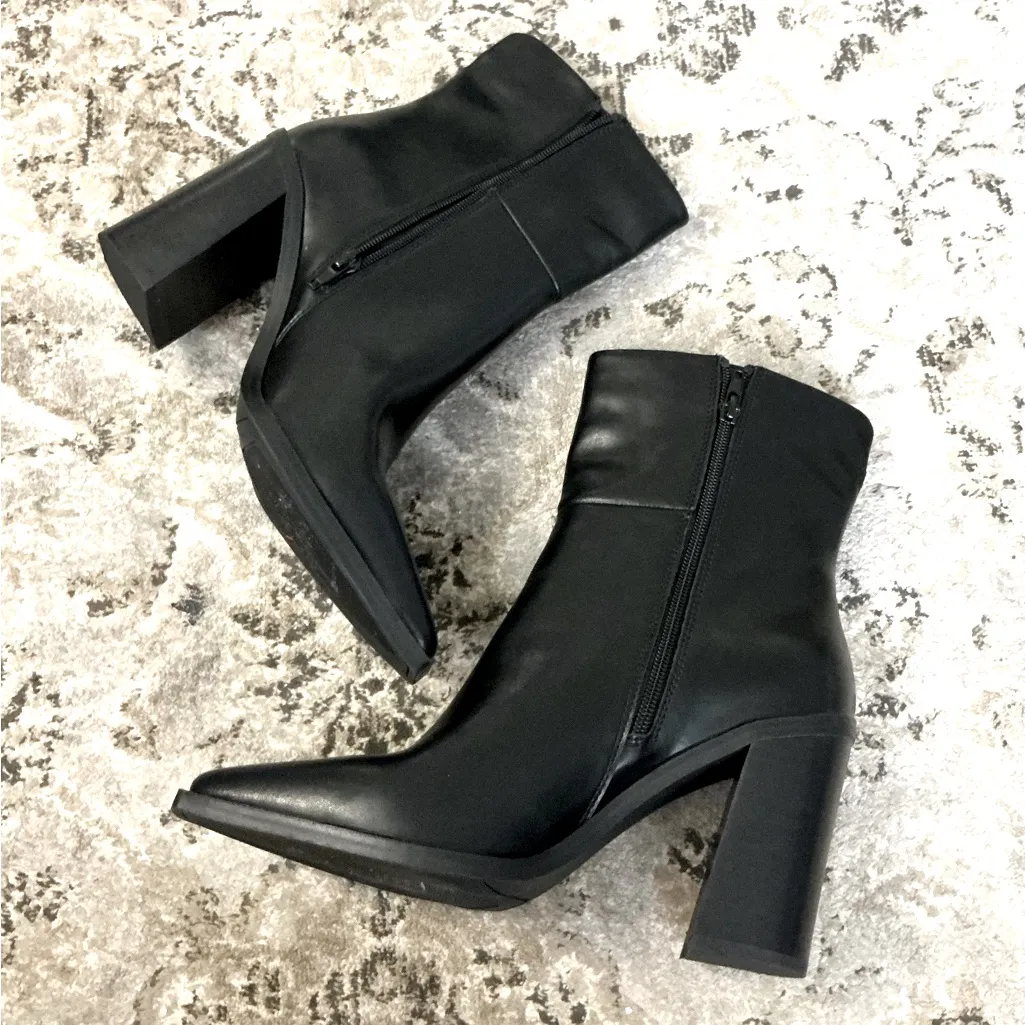 Stylish STEVE MADDEN booties 🌹🌹 - Image 3