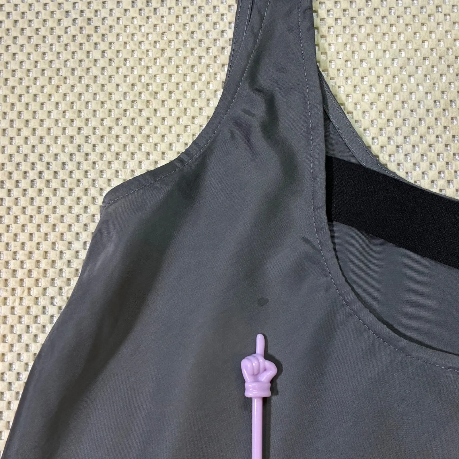 Theory Gray Viscose Tank Top Camisole Blouse Women's Medium Made USA - Image 3