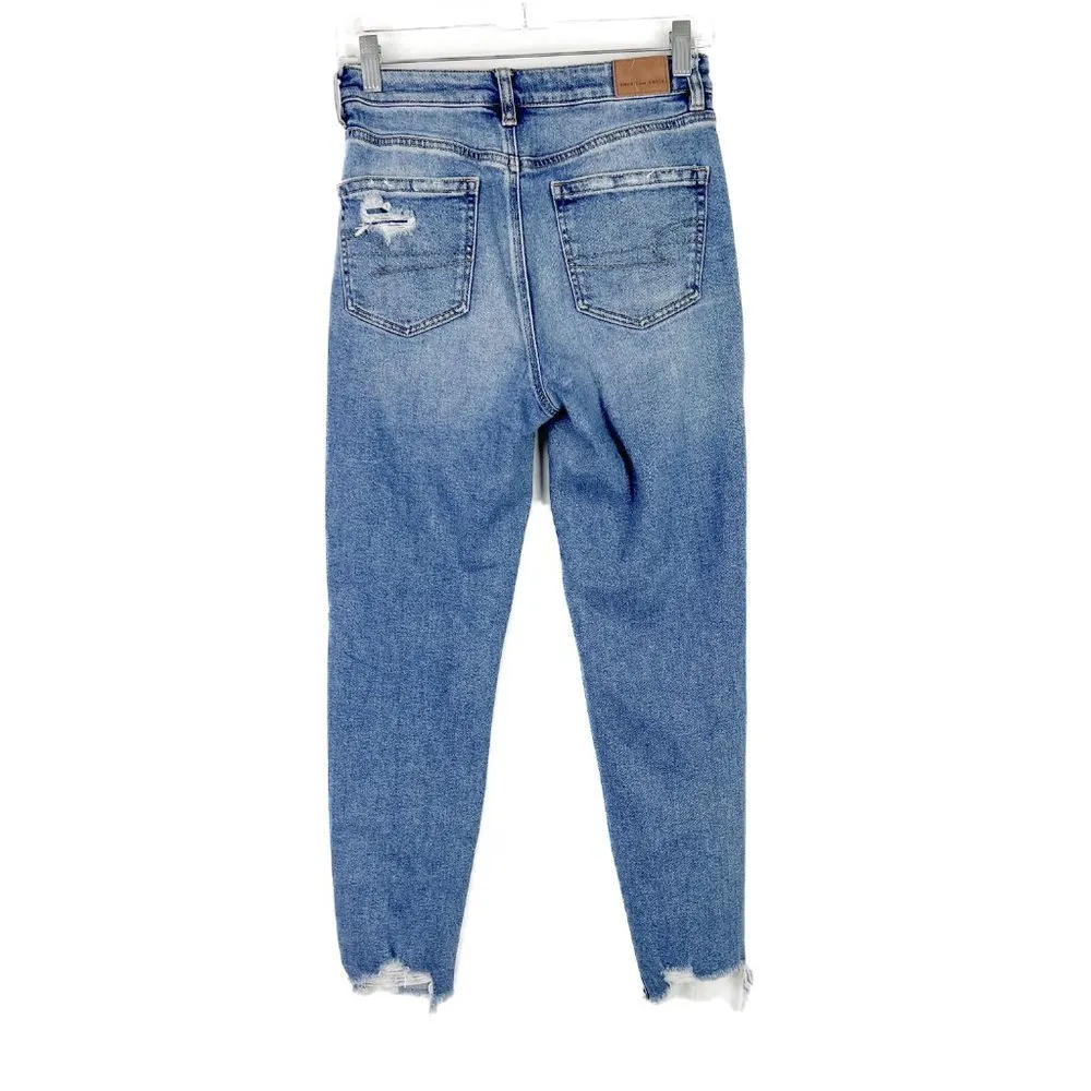 American Eagle  Distressed Stretch Mom Jean Ankle Length Size 2 EUC T2586 - Image 7